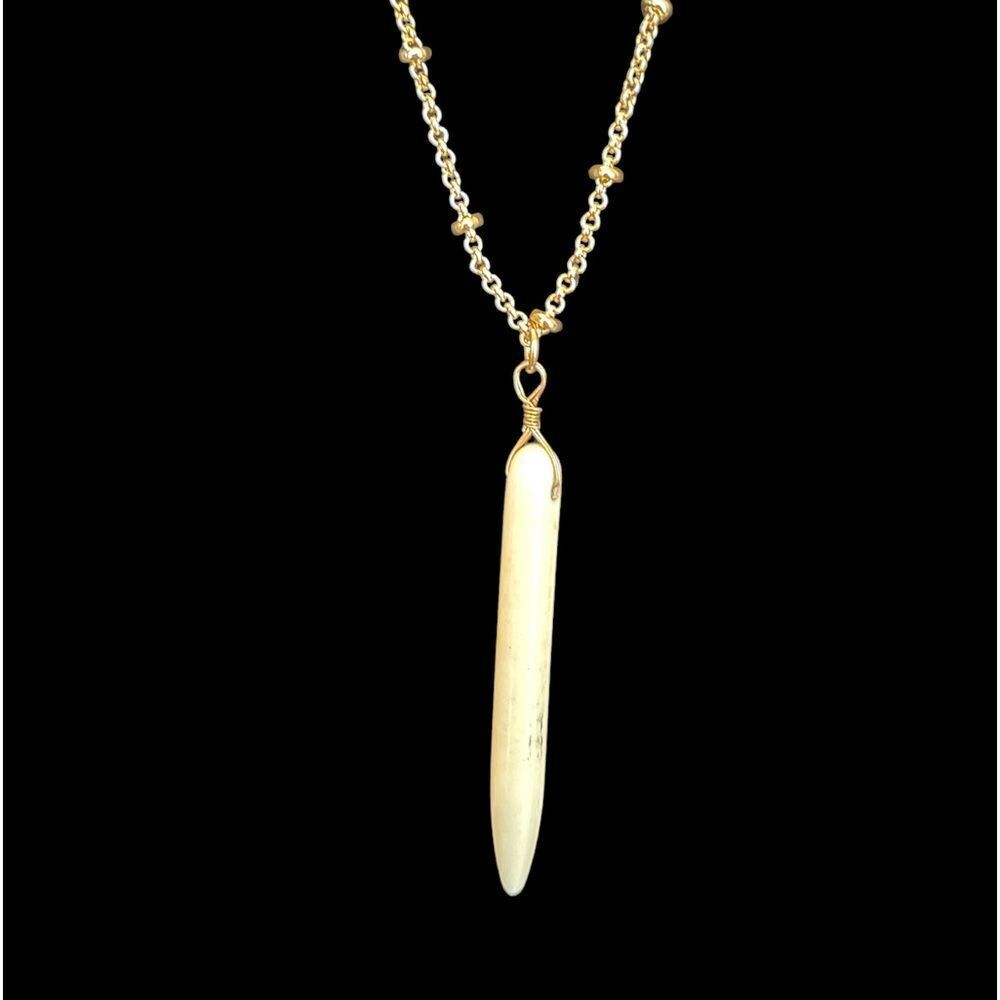 NEW YORK & CO 3‎ TIER NECKLACE, 26” long